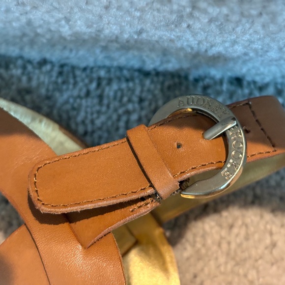 Audrey Brooke Tan Leather Heels - Picture 6 of 9